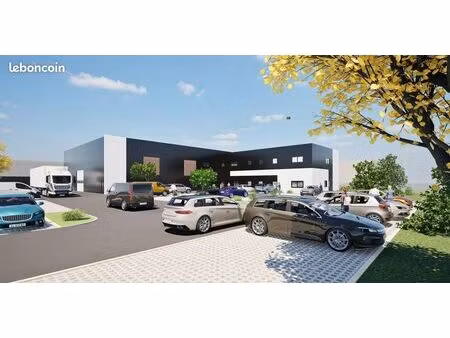local 2450 m² vannes