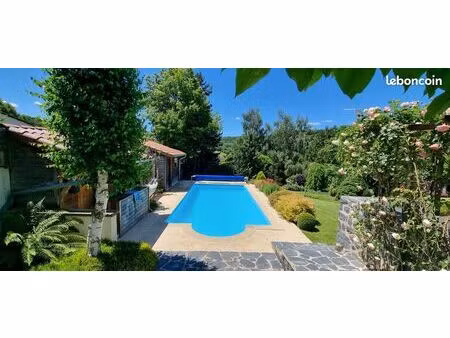 maison - 6 pièces - 160m2