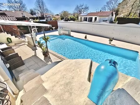 maison familiale 121m² + potentiel studio – terrain 800m² avec piscine – saint-médard