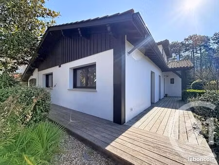 maison 5 pièces 165 m²