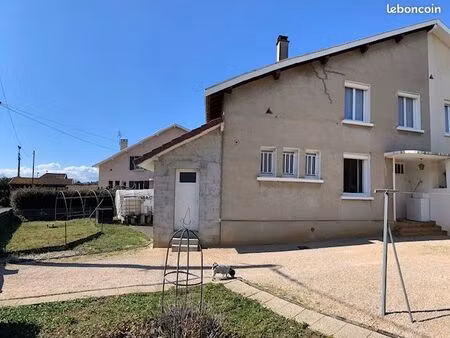 maison 4 pièces 105 m²