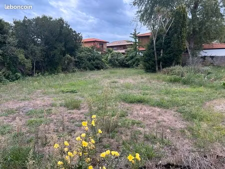 terrain constructible de 675m2 gujan-mestras 33470 · quartier la hume