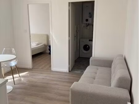 t2 neuf 26 m² – place carnot – lumineux – entièrement meublé