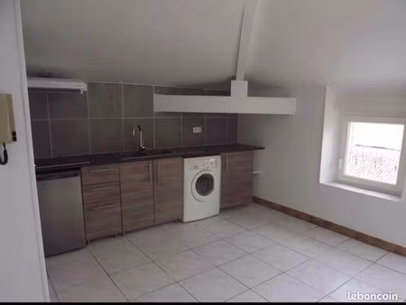 appartement t2 au cœur du village de villeréal
