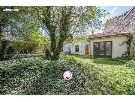 maison 5 pièces 198 m²