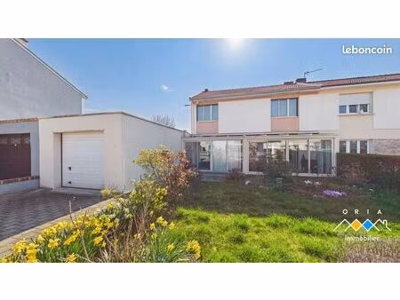 propriété 5 pièces 100 m²