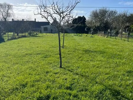 terrain constructible 750m2