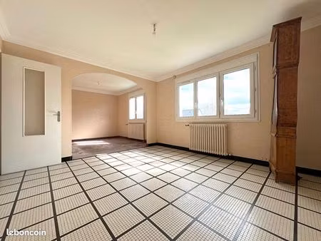 maison 4 pièces 79 m²