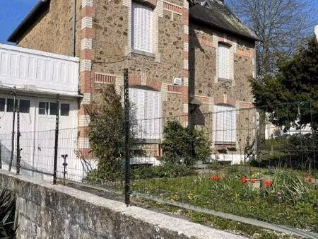 maison 4 pièces 105 m²
