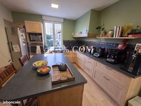 maison 6 pièces 128 m²