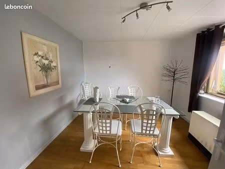 maison 7 pièces 83 m²