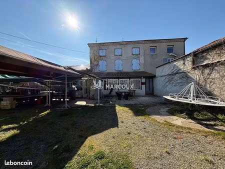 propriété 6 pièces 283 m²