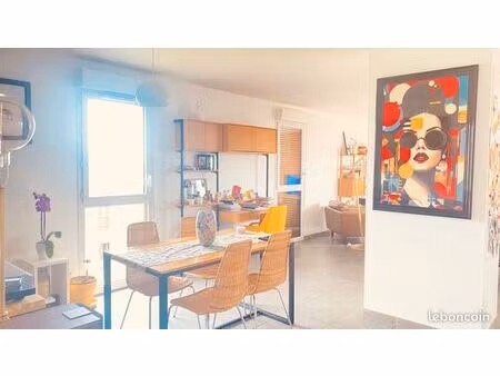 appartement 94m2 dernier etage terrasse 25m2