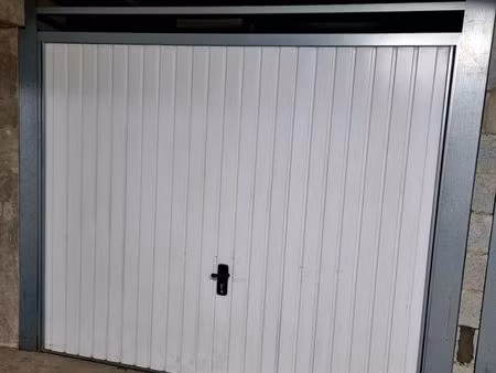 garage neuf sécurisé – idéal investisseur ou locaux