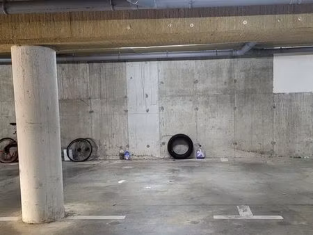 garage parking sécurisé