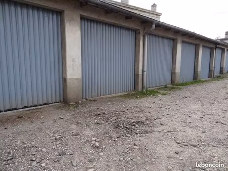 garage box ferme nancy faubourg 3 maisons 14 m²