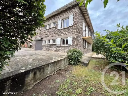 maison 6 pièces 156 m²