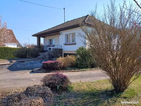 maison 4 pièces 92 m²