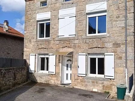 maison de caractère en pierres – hameau paisible entre la seauve-sur-semène et sainte-sigo