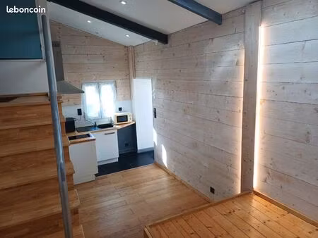 t3 location à l année