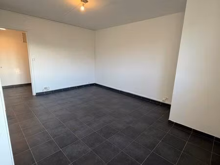 appartement t2 à creil - paris gare du nord à 25 min