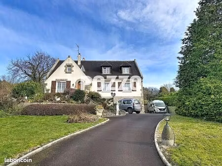 maison 8 pièces 178 m²