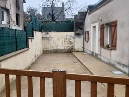 loue maison de plain-pied