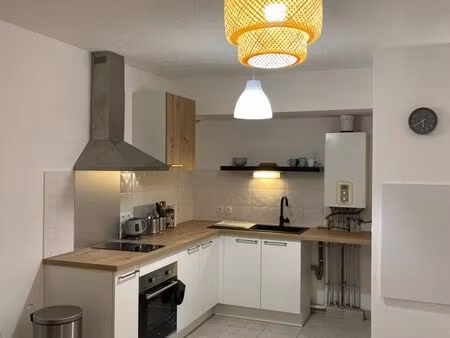 appartement t2 meublé proche mairie