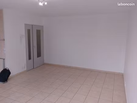 grand t1  dans petite résidence calme et sécurisée bordeaux caudéran