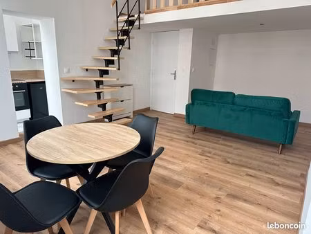 magnifique studio meublé et neuf en hyper centre ville