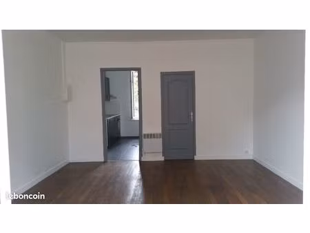 appartement t2 de 45 m² en rez-de-chaussée avec jardin privatif
