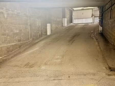 place de parking sécurisée – lille centre – proche gare