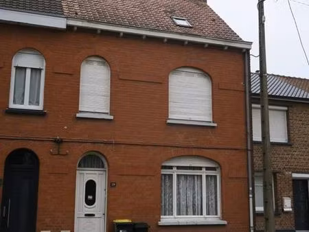 maison de ville 5 pièces 85 m²