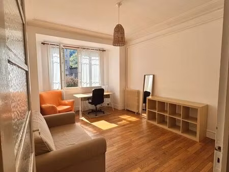 appartement - 2 pièces - 65 m2 - ile verte