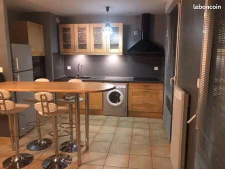 appartement 3 pièces 82 m²