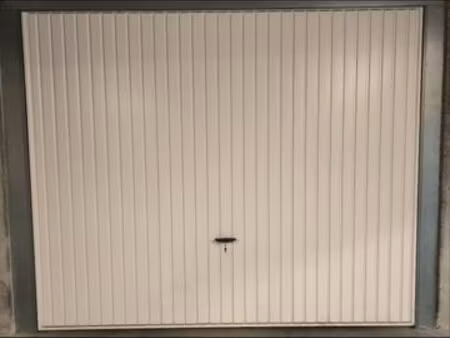 garage / box fermé en sous-sol