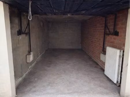 garage fermé à vendre – tourcoing – sécurisé