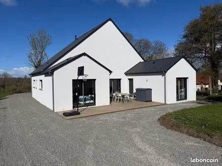 maison plain-pied 2024 – 143 m² – 5 chambres – terrain 1470 m² – proche granville/plages