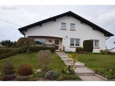 maison 6 pièces 130 m²