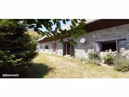 maison 5 pièces 199 m²