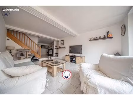 maison de ville 5 pièces 181 m²