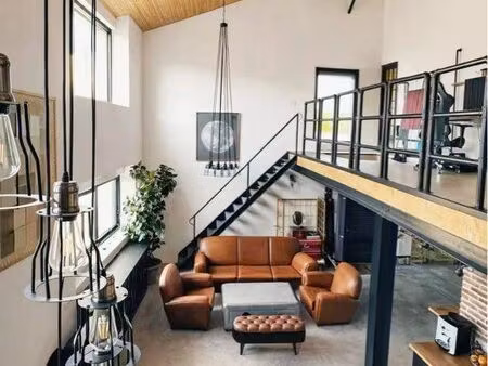 loft atypique 135 m² – esprit atelier – idéal télétravail – vertou