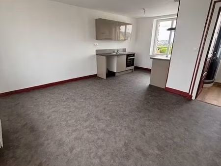 appartement 4 pièces 65 m²