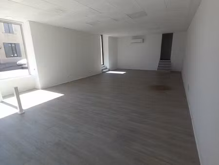 local 61 m² langon