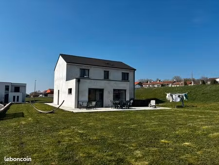 exclusivité – maison contemporaine 2021 – impasse – proche frontière luxembourgeoise 15 mi