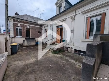 maison 15 pièces 200 m²
