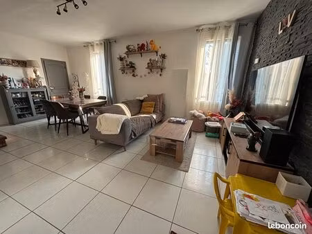 maison 4 pièces 70 m²