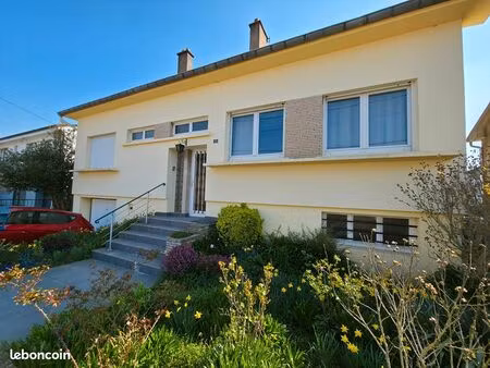 maison 7 pièces 140 m²