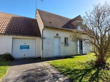 charmant pavillon mitoyen à varesnes