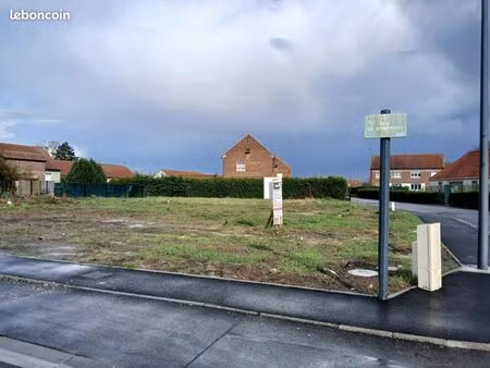 terrain roost warendin